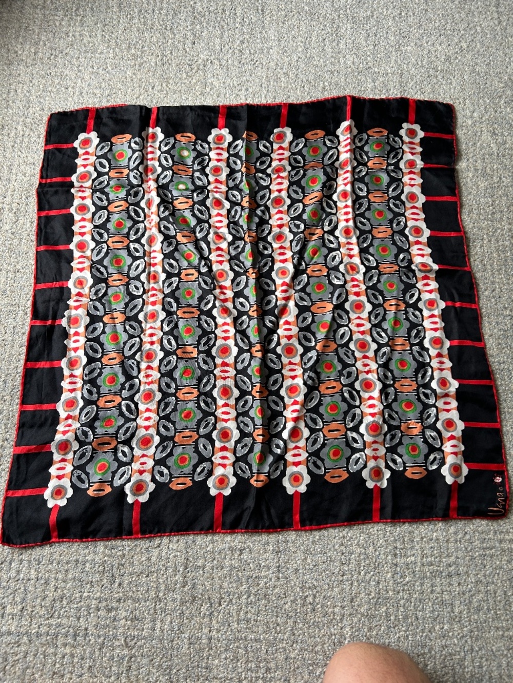 Vera Neumann Vintage 60s 70s 100% Silk Red Black Floral Signed Square